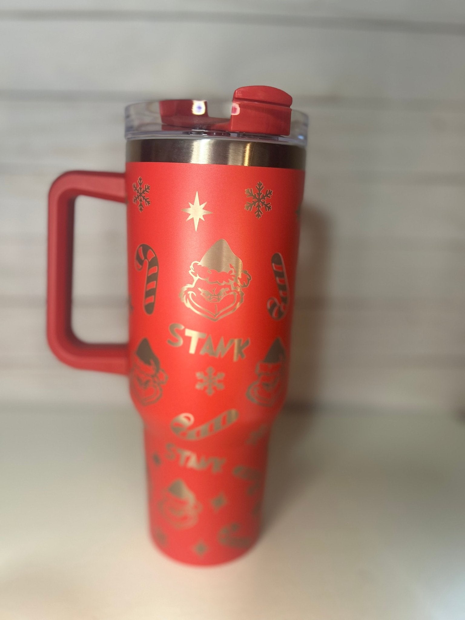 Red Stanley Grinch Engraved 40oz Quencher - Hershey's Creations