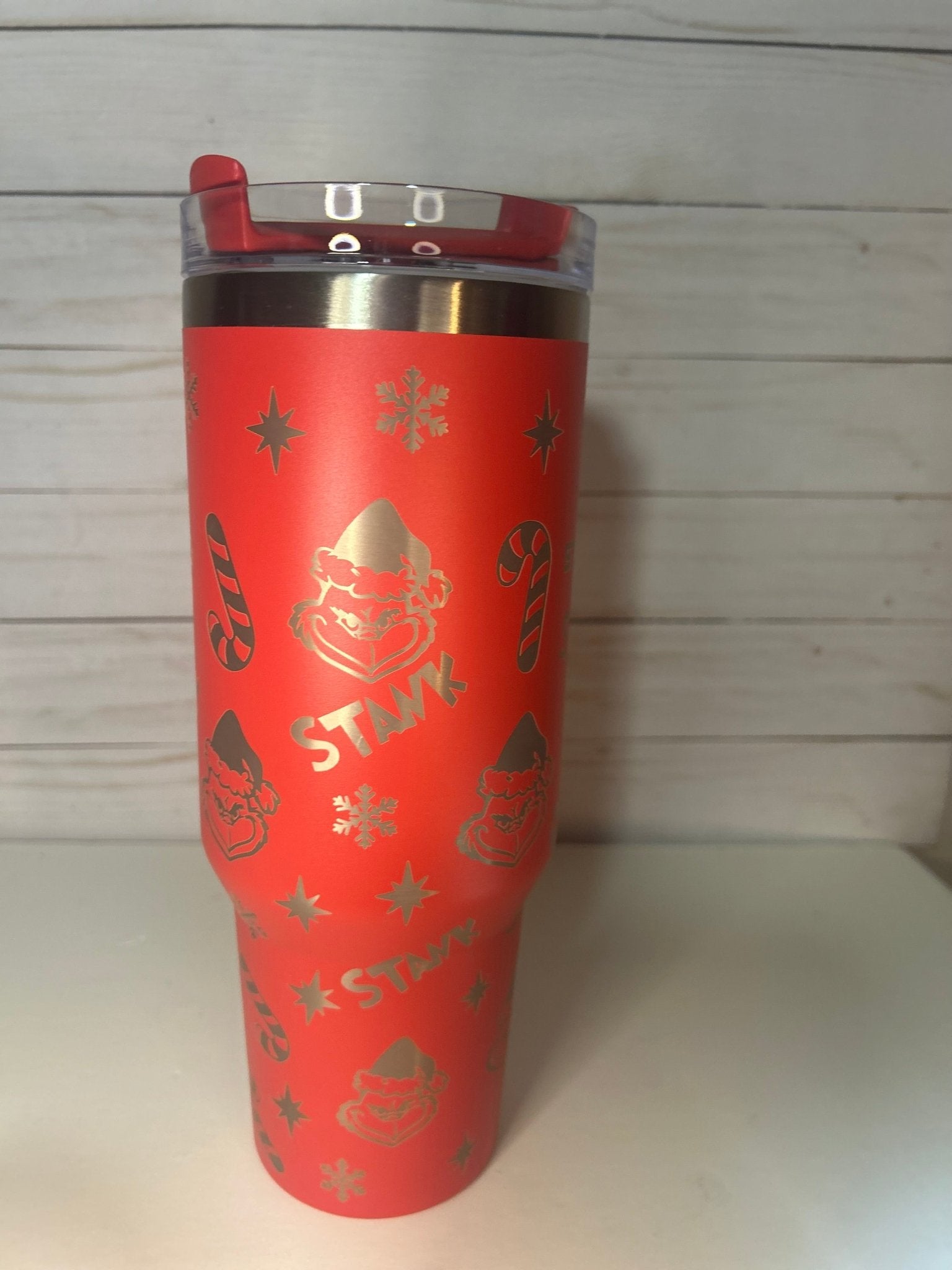 Red Stanley Grinch Engraved 40oz Quencher - Hershey's Creations
