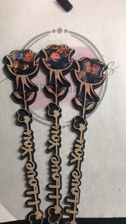 Wooden 'I Love You' Roses - Hershey's Creations